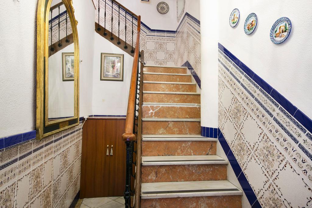 Pension Mesones Granada Exterior photo